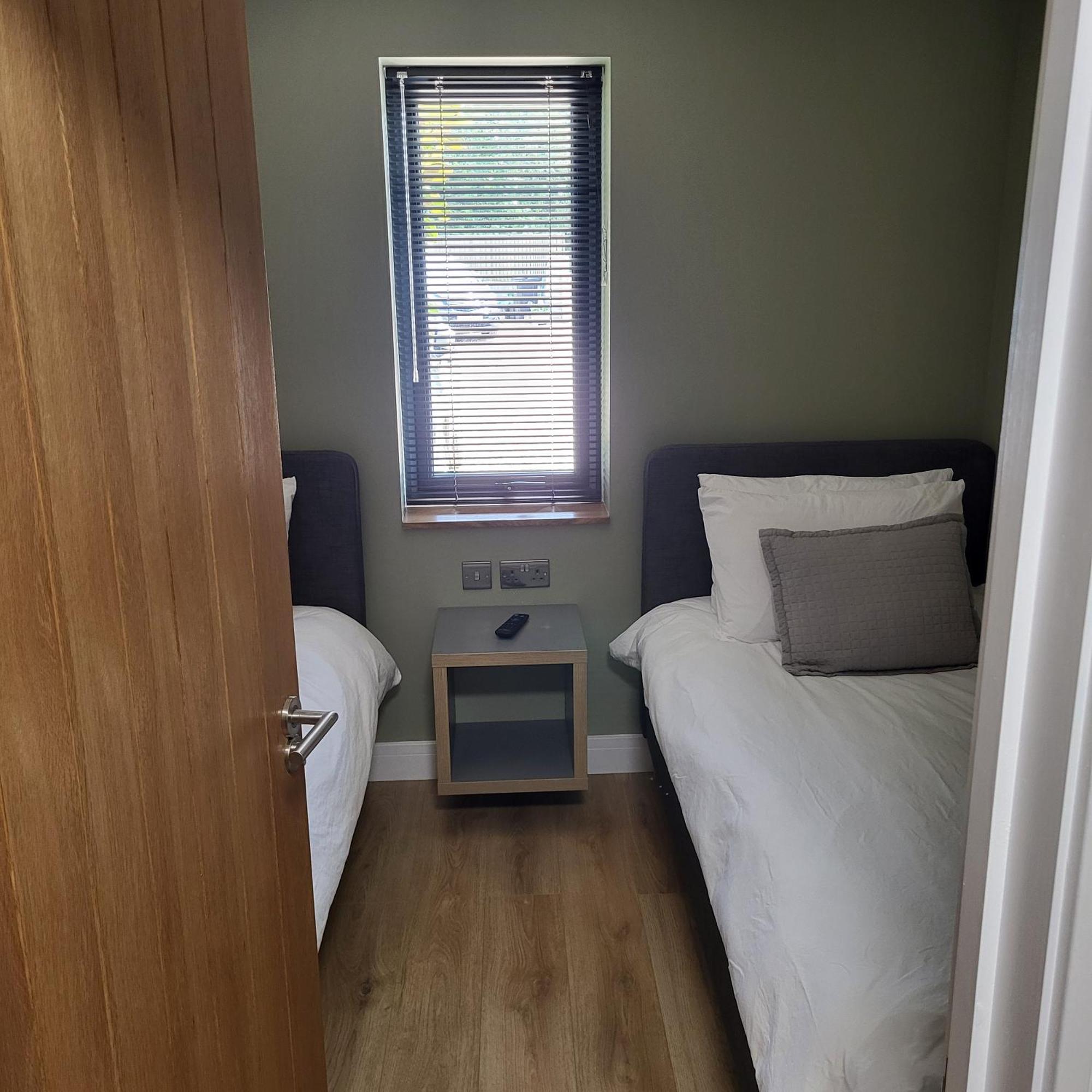 Open Acres Accommodation And Airport Parking Backwell エクステリア 写真